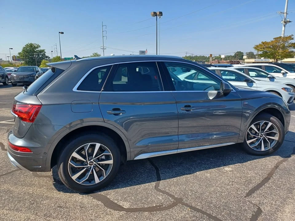 2024 Audi FY Q5 - Image 2 of 17