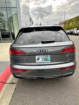 2024 Audi Q5 55 TFSI e S line Prestige