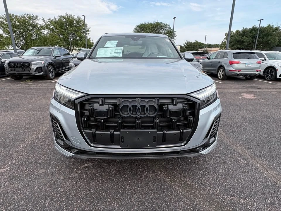 2024 Audi 4M Q7 - Image 3 of 10