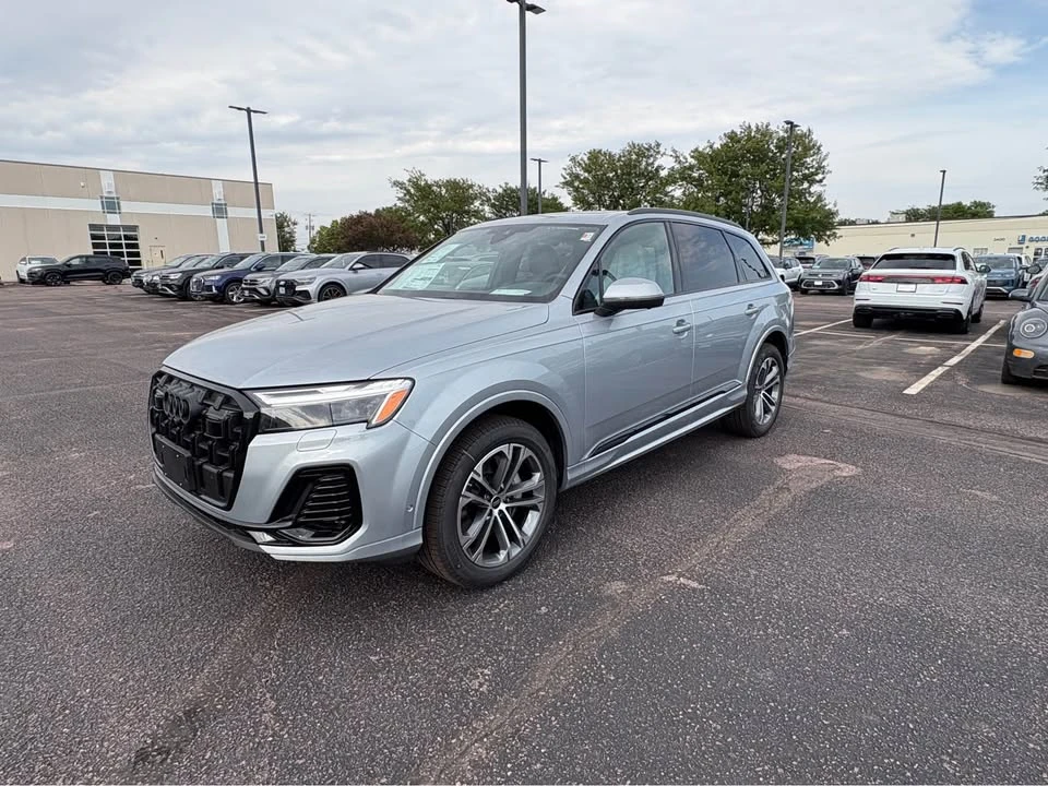 2024 Audi 4M Q7 - Image 2 of 10