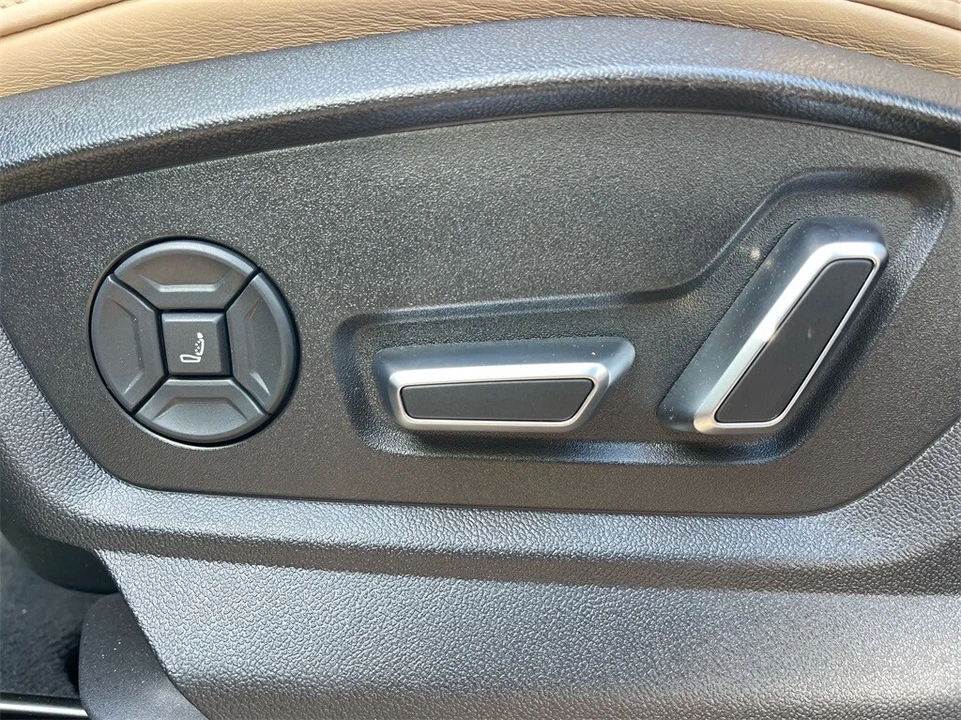 2024 Audi Q8 - Image 10 of 21