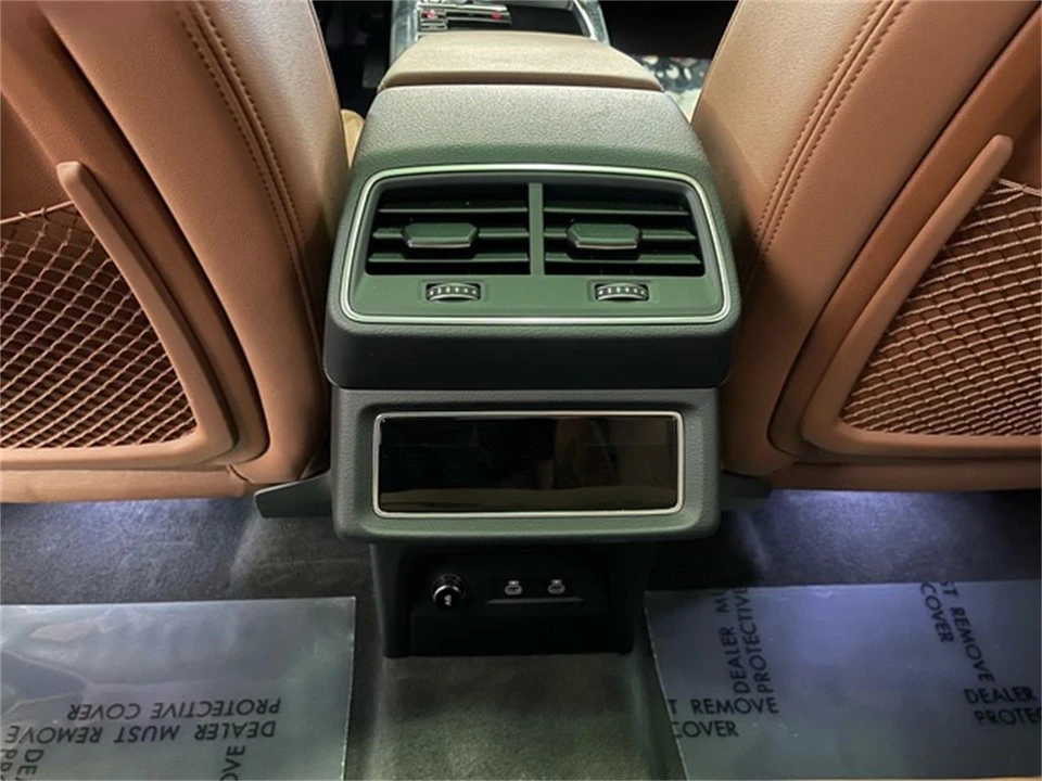 2024 Audi Q8 e-tron - Image 31 of 31