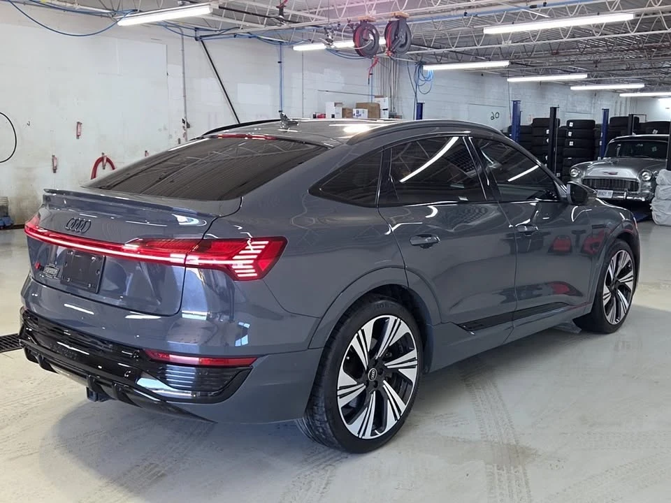 2024 Audi Q8 e-tron - Image 5 of 12