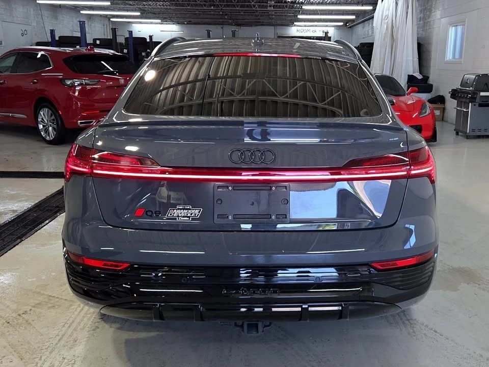2024 Audi Q8 e-tron - Image 4 of 12