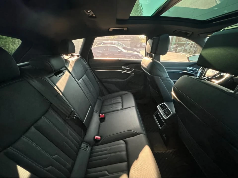 2024 Audi Q8 e-tron - Image 6 of 6