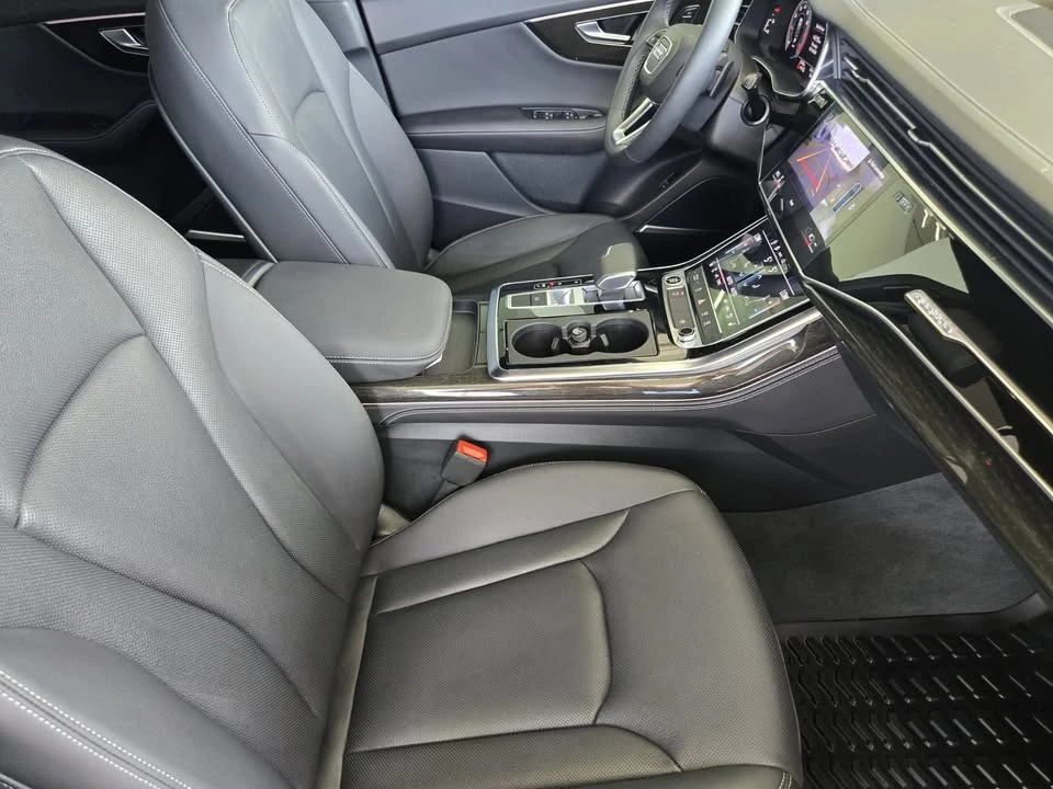 2024 Audi Q8 - Image 10 of 20