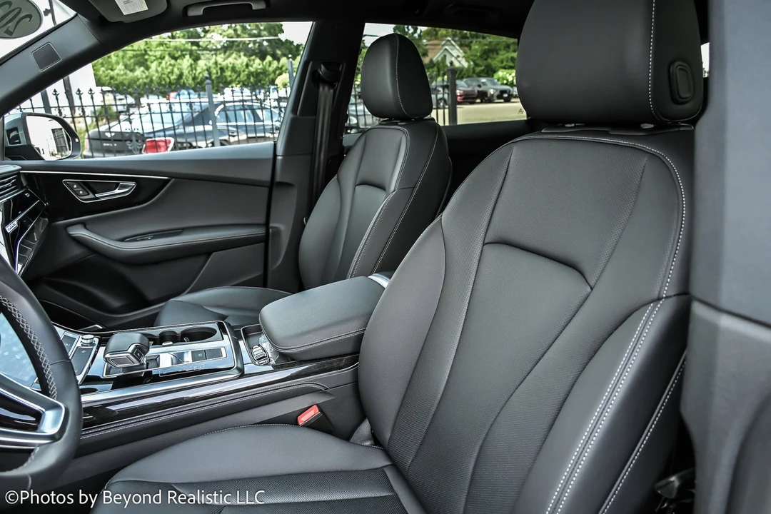 2024 Audi Q8 - Image 2 of 21