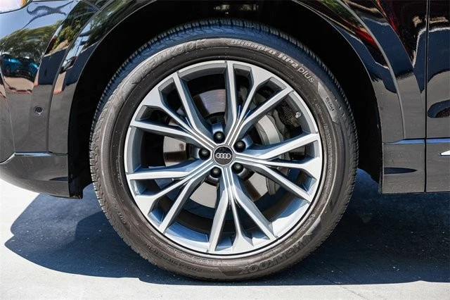 2024 Audi Q8 - Image 9 of 12