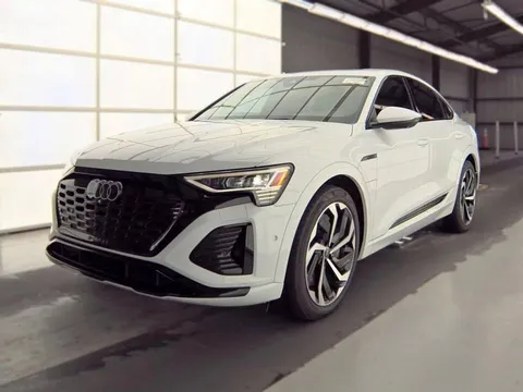 2024 Audi Q8 Sportback e-tron Premium Plus