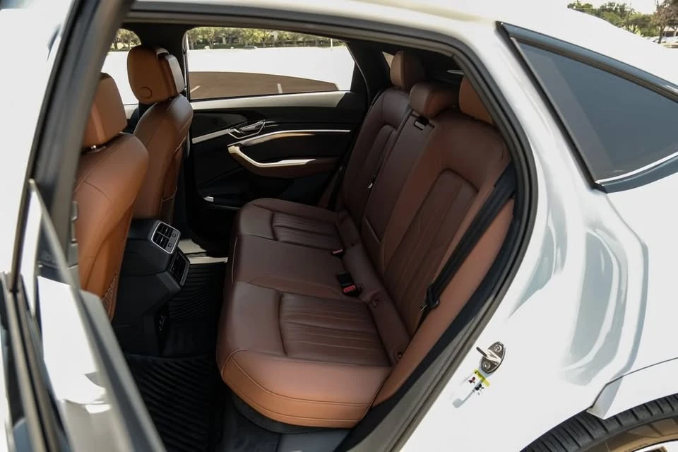 2024 Audi Q8 e-tron - Image 13 of 14