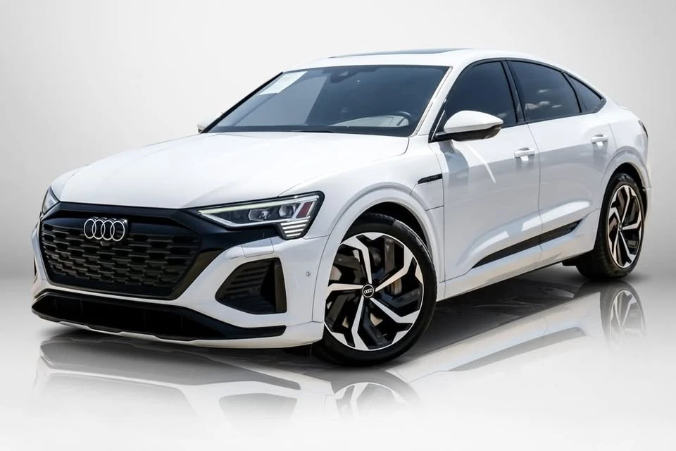 2024 Audi Q8 e-tron - Image 2 of 19