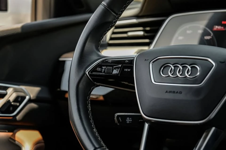 2024 Audi Q8 e-tron - Image 19 of 19