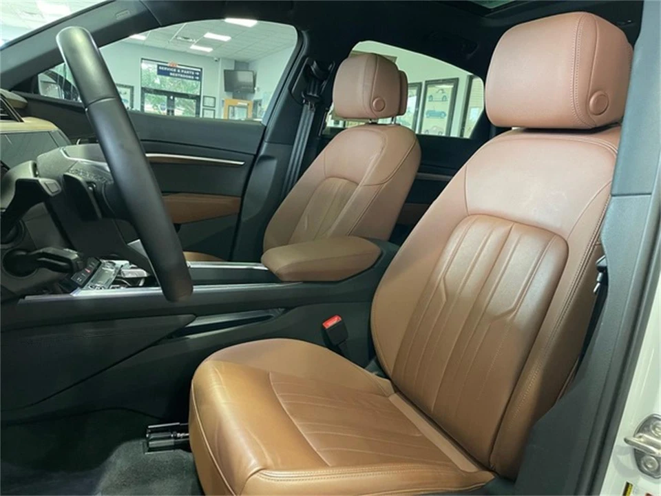 2024 Audi Q8 - Image 25 of 31