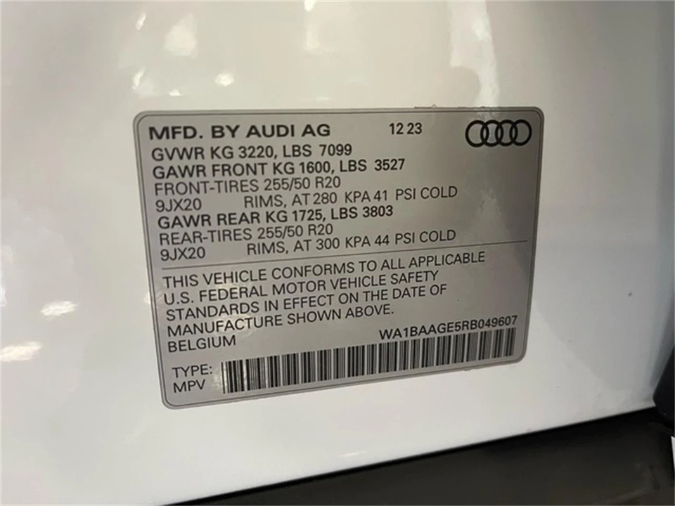 2024 Audi Q8 - Image 18 of 31
