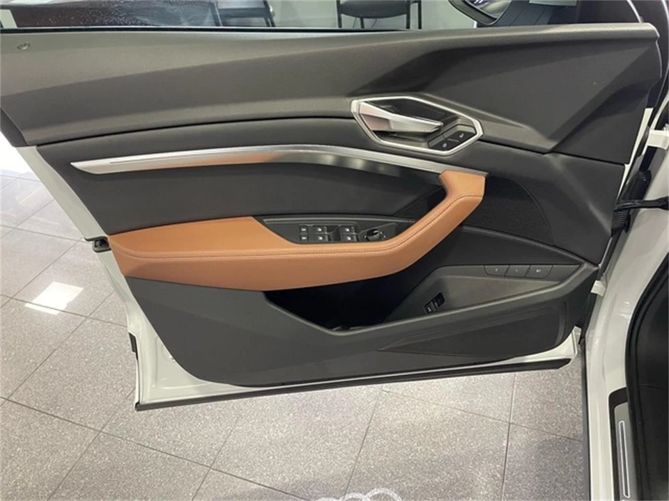 2024 Audi Q8 - Image 22 of 31