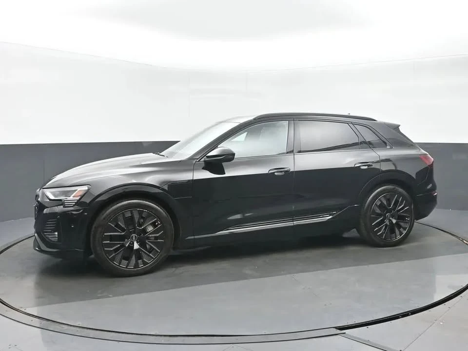 2024 Audi Q8 e-tron - Image 6 of 16