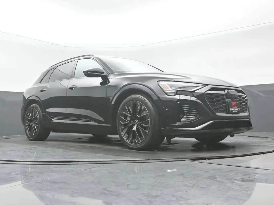 2024 Audi Q8 e-tron - Image 9 of 16