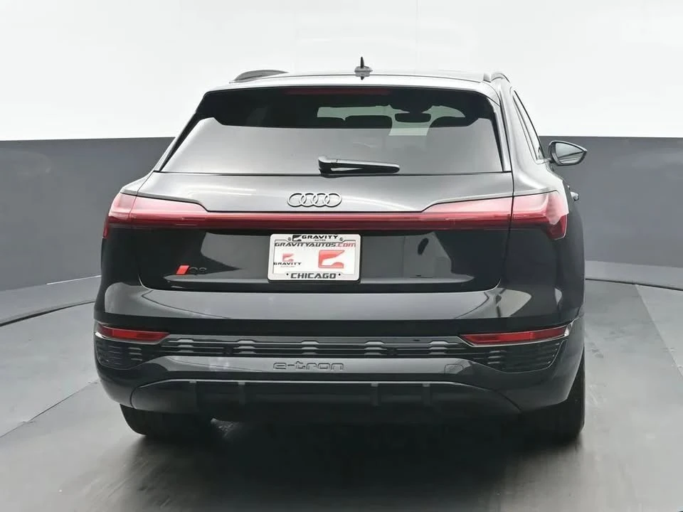 2024 Audi Q8 e-tron - Image 4 of 16