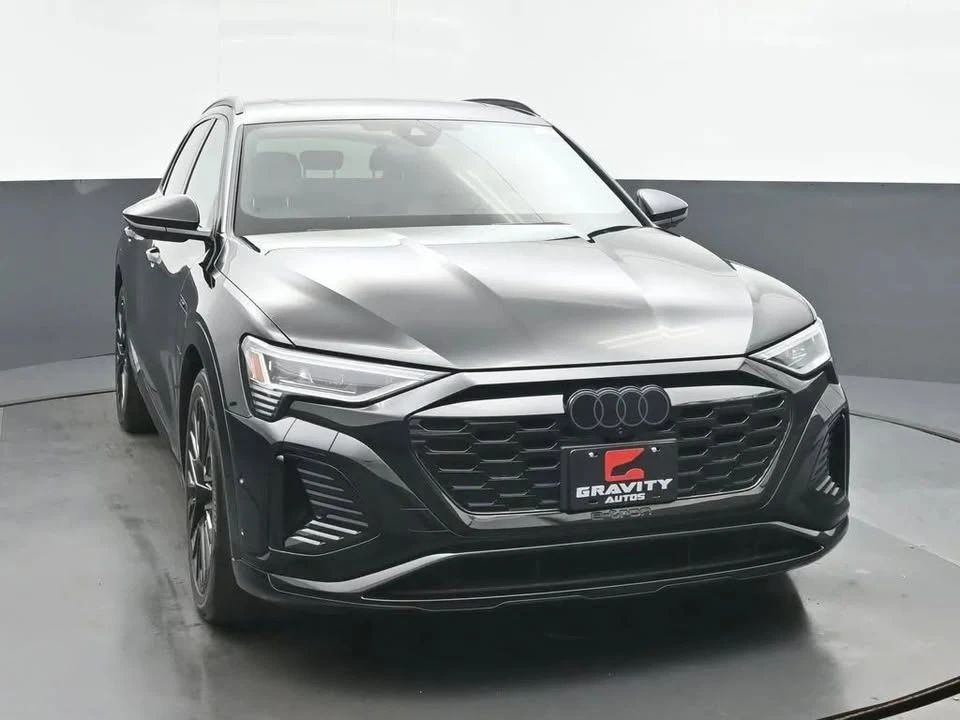 2024 Audi Q8 e-tron - Image 8 of 16