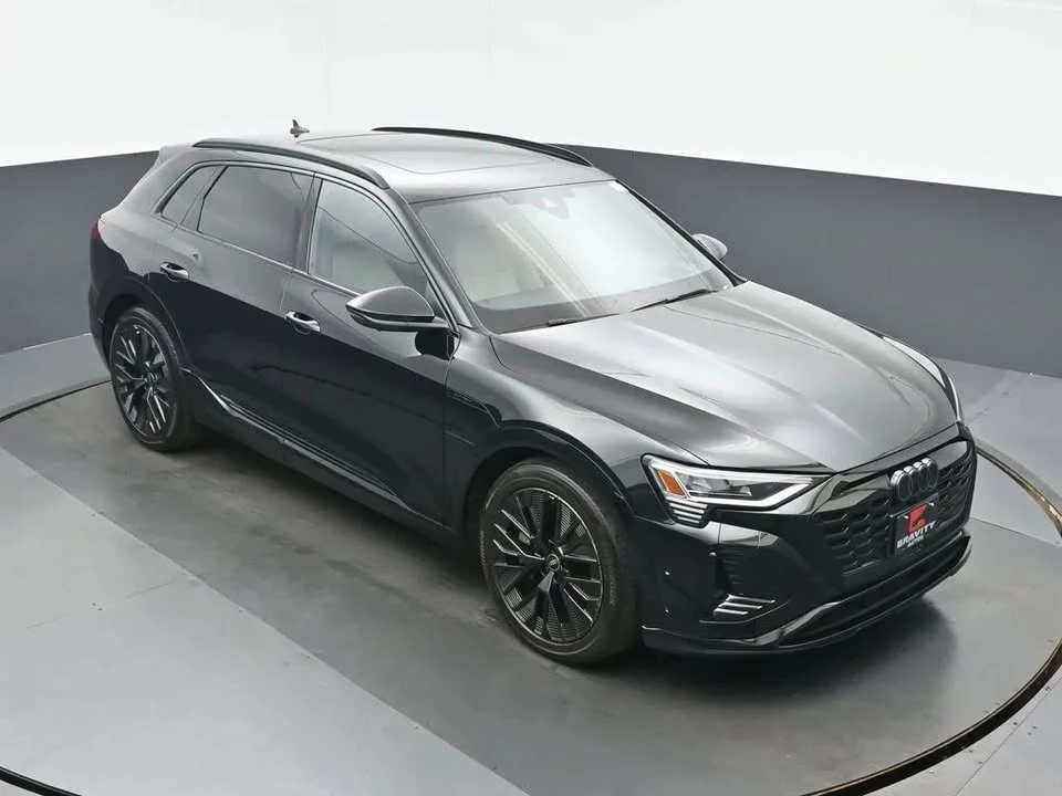 2024 Audi Q8 e-tron - Image 13 of 16