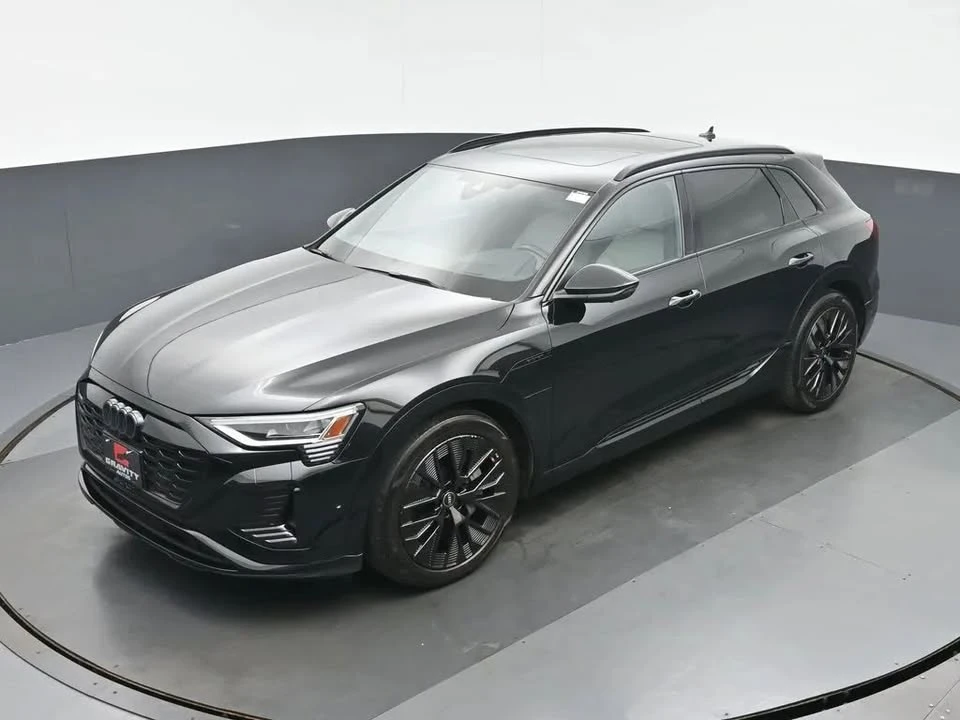 2024 Audi Q8 e-tron - Image 14 of 16