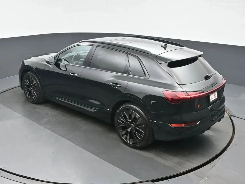2024 Audi Q8 e-tron - Image 15 of 16