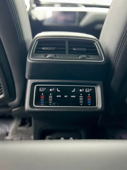 2024 Audi Q8 e-tron - Image 17 of 20