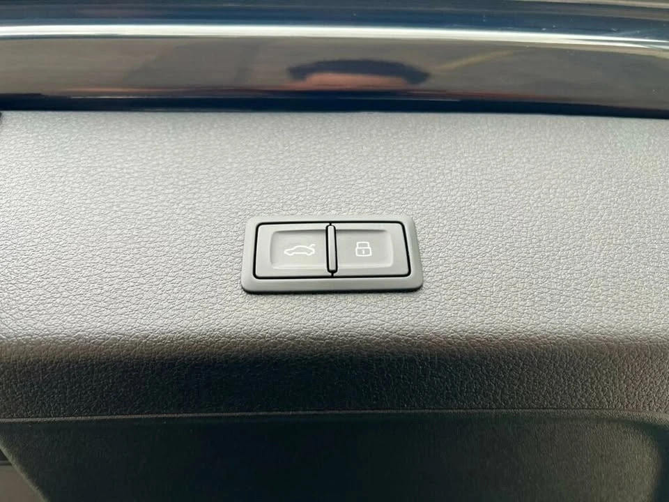 2024 Audi Q8 e-tron - Image 9 of 20