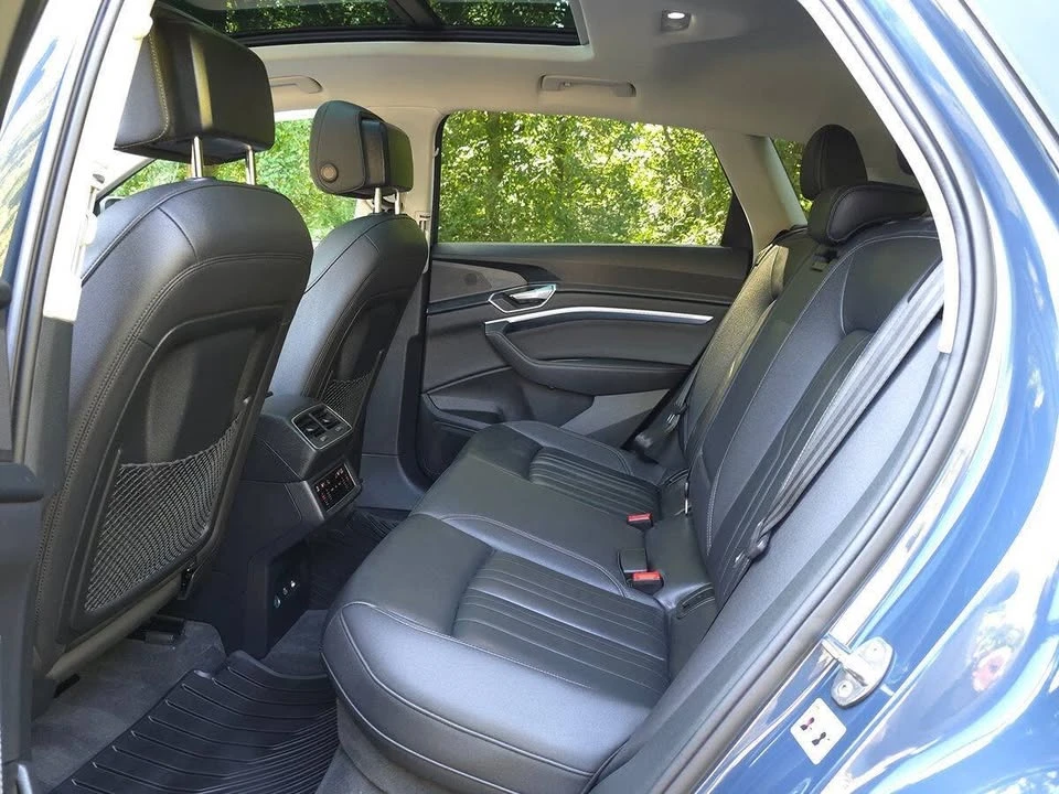2024 Audi Q8 e-tron - Image 15 of 20