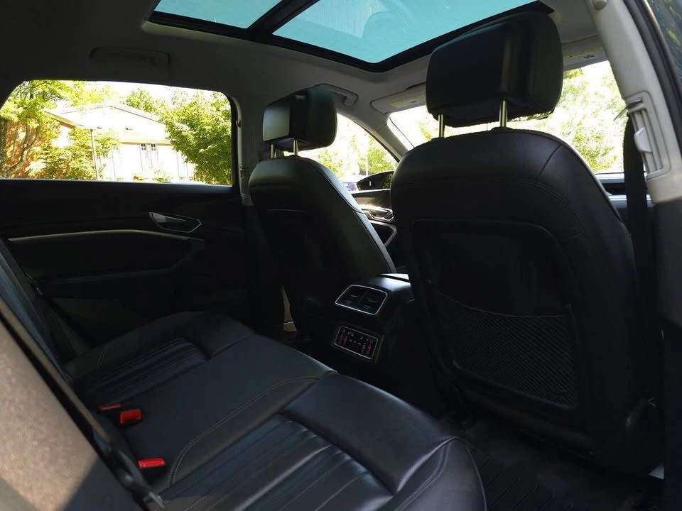 2024 Audi Q8 e-tron - Image 19 of 20