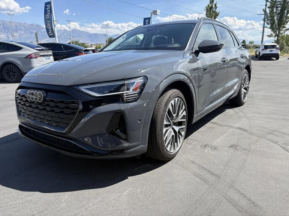 2024 Audi Q8 e-tron - Image 3 of 19