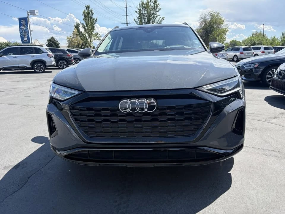 2024 Audi Q8 e-tron - Image 2 of 19