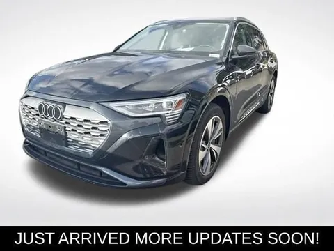 2024 Audi Q8 e-tron Premium Plus