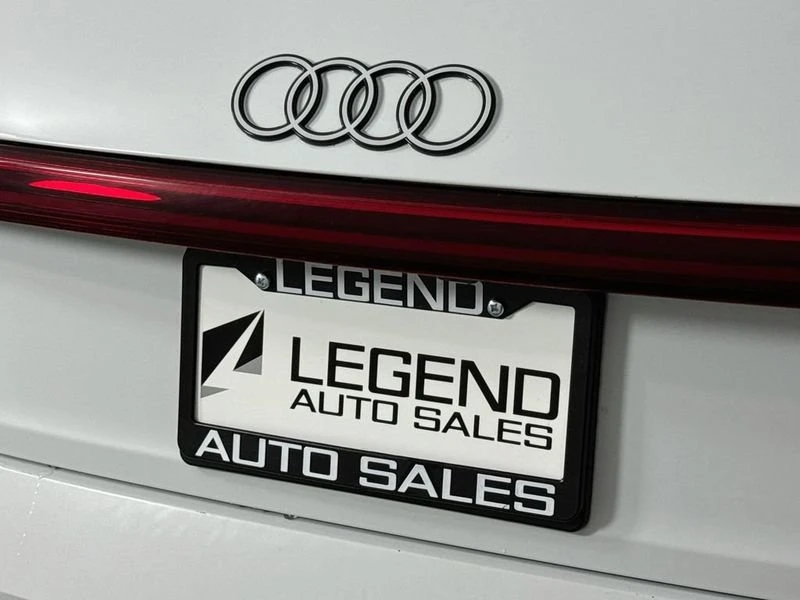 2024 Audi Q8 e-tron - Image 9 of 11