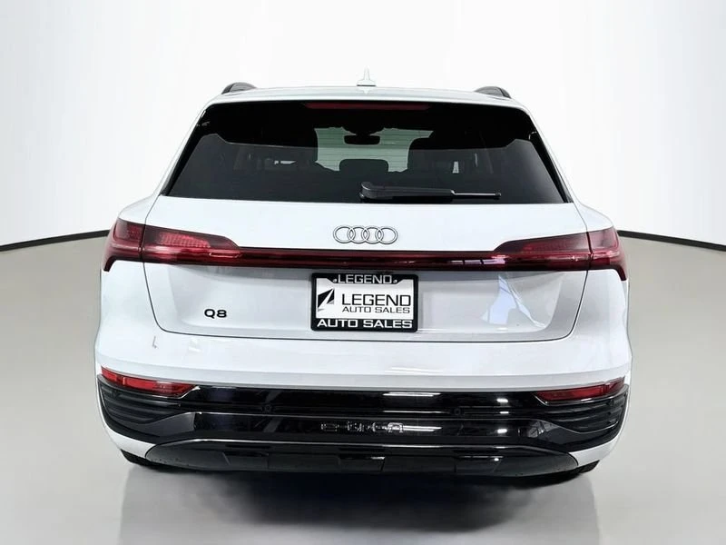 2024 Audi Q8 e-tron - Image 6 of 11