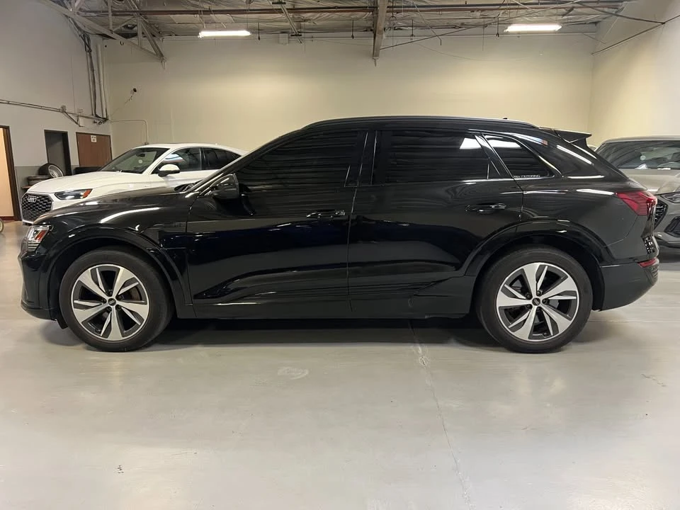 2024 Audi Q8 e-tron - Image 2 of 3