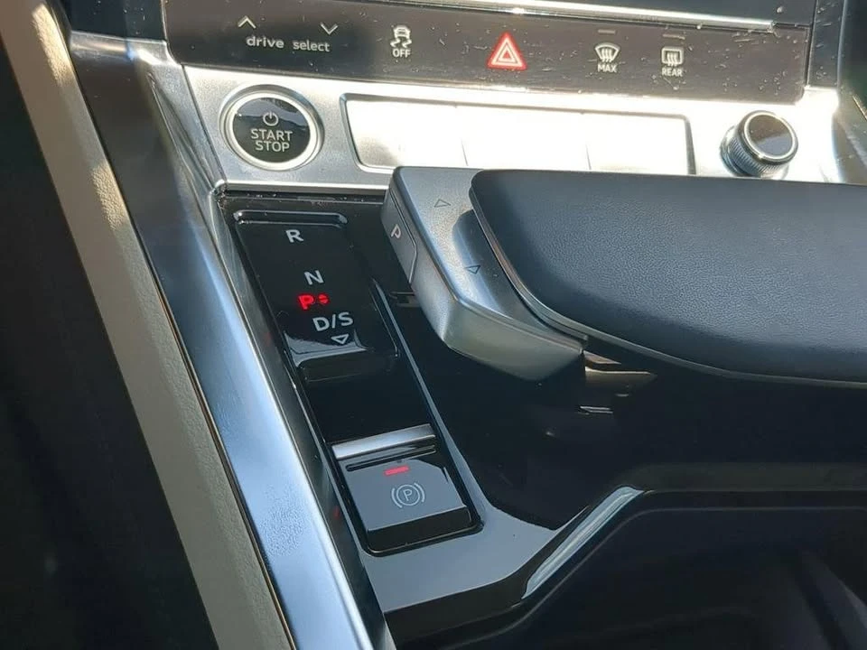 2024 Audi Q8 e-tron - Image 18 of 20