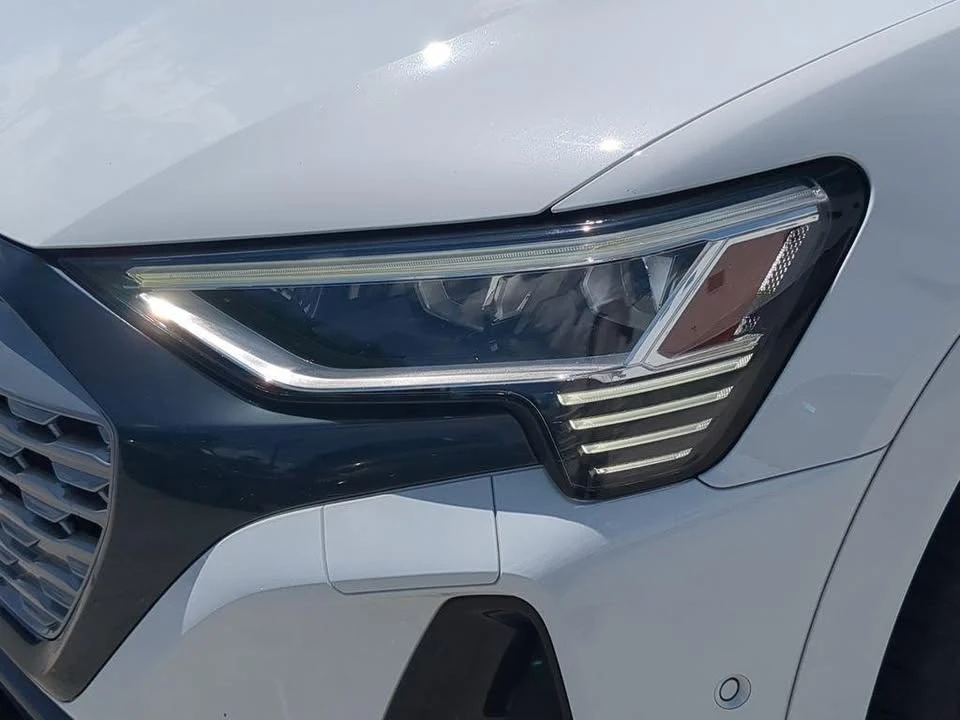 2024 Audi Q8 e-tron - Image 5 of 20