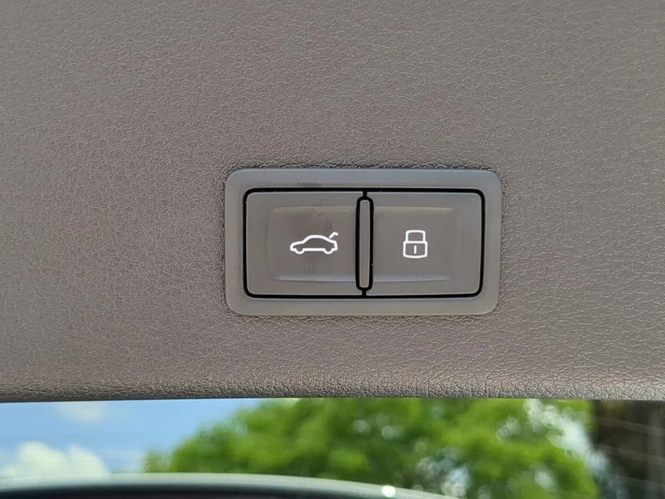 2024 Audi Q8 e-tron - Image 8 of 20