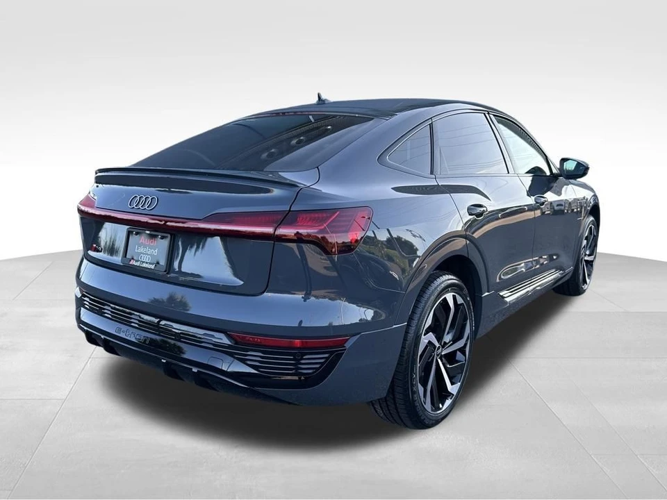 2024 Audi Q8 e-tron - Image 4 of 12