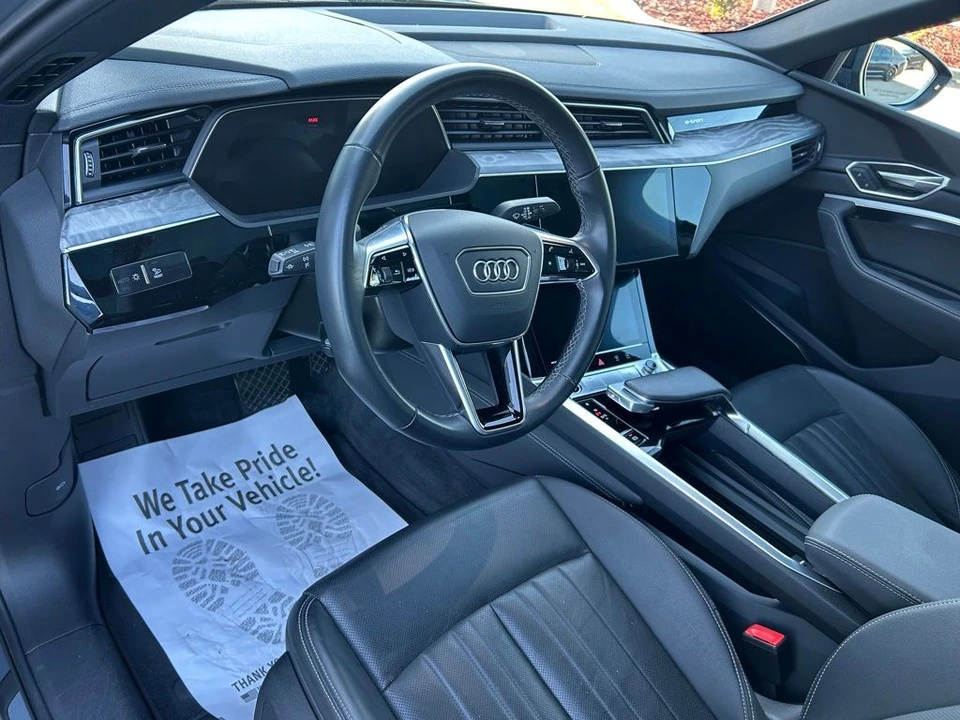 2024 Audi Q8 e-tron - Image 11 of 12