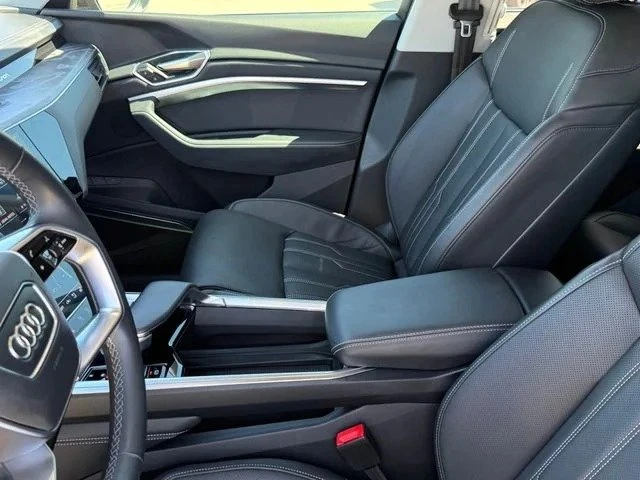 2024 Audi Q8 e-tron - Image 11 of 18