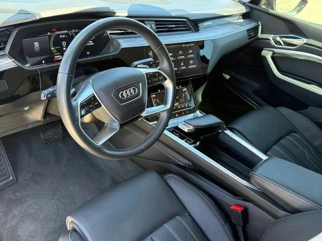 2024 Audi Q8 e-tron - Image 8 of 18
