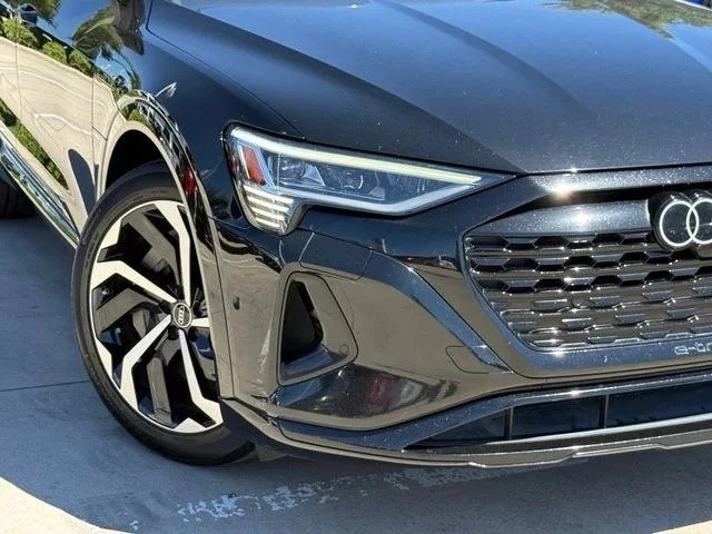 2024 Audi Q8 e-tron - Image 5 of 18