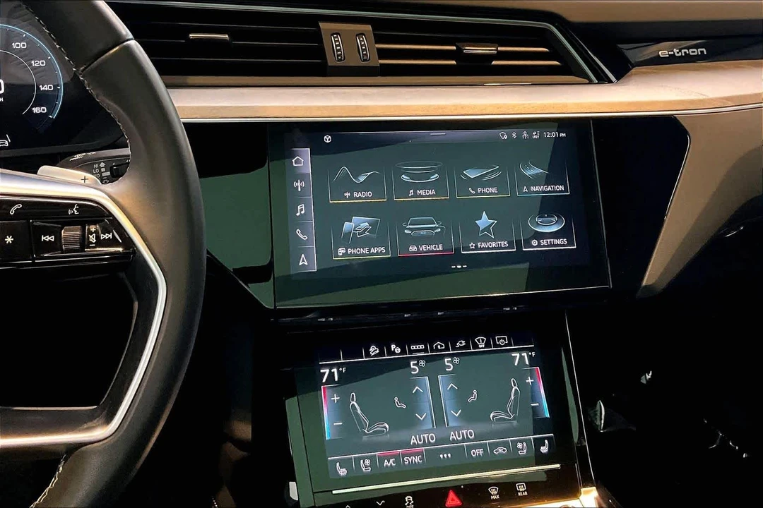 2024 Audi Q8 e-tron - Image 7 of 12