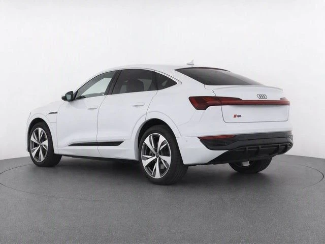 2024 Audi Q8 e-tron - Image 7 of 9