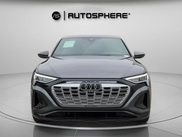 2024 Audi Q8 e-tron - Image 2 of 21