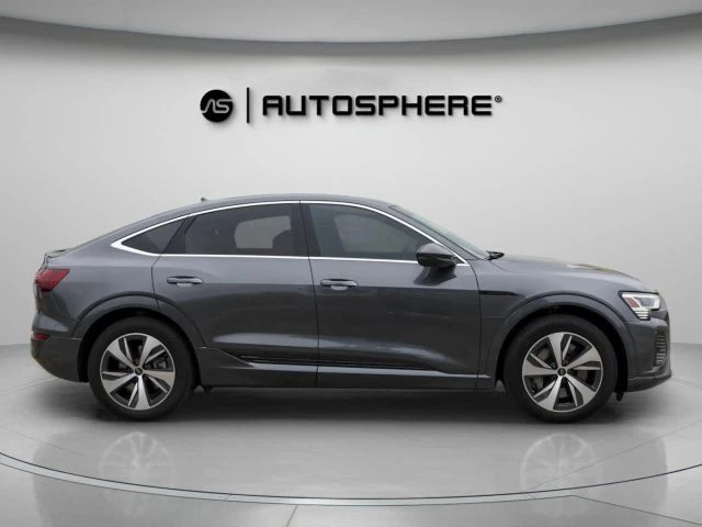 2024 Audi Q8 e-tron - Image 11 of 21