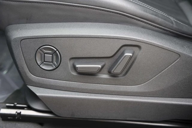 2024 Audi Q8 e-tron - Image 19 of 21