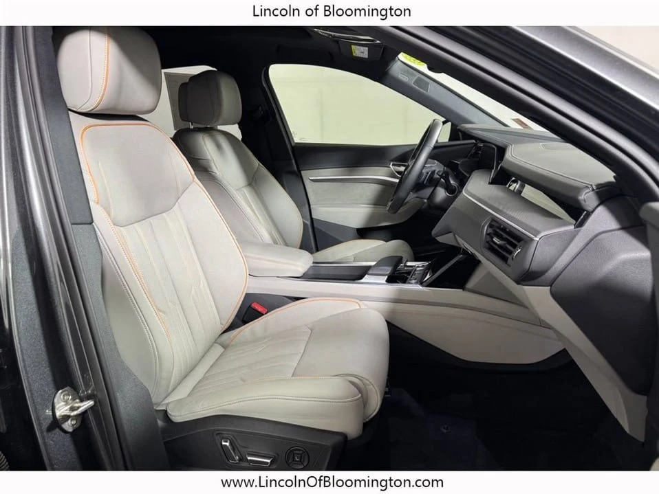 2024 Audi Q8 e-tron - Image 10 of 10